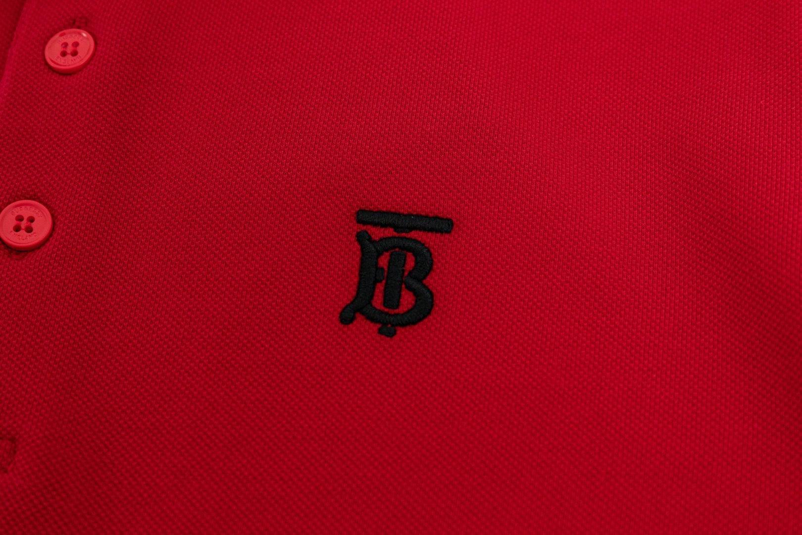 Burberry Red T-Shirt With Collar Banlieue91