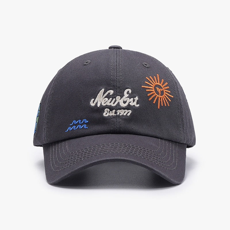 Letter Embroidery Fashion Outdoor Curved Brim Baseball Hat Versatile Simple Cross border Sunscreen Women's Black Cap V.I.P Digital Presence