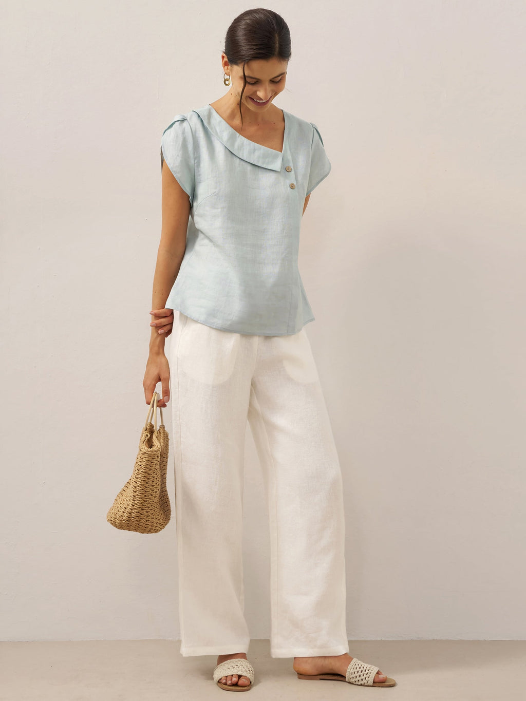 100% Linen Crescent Collar Flutter Sleeve Top FARA