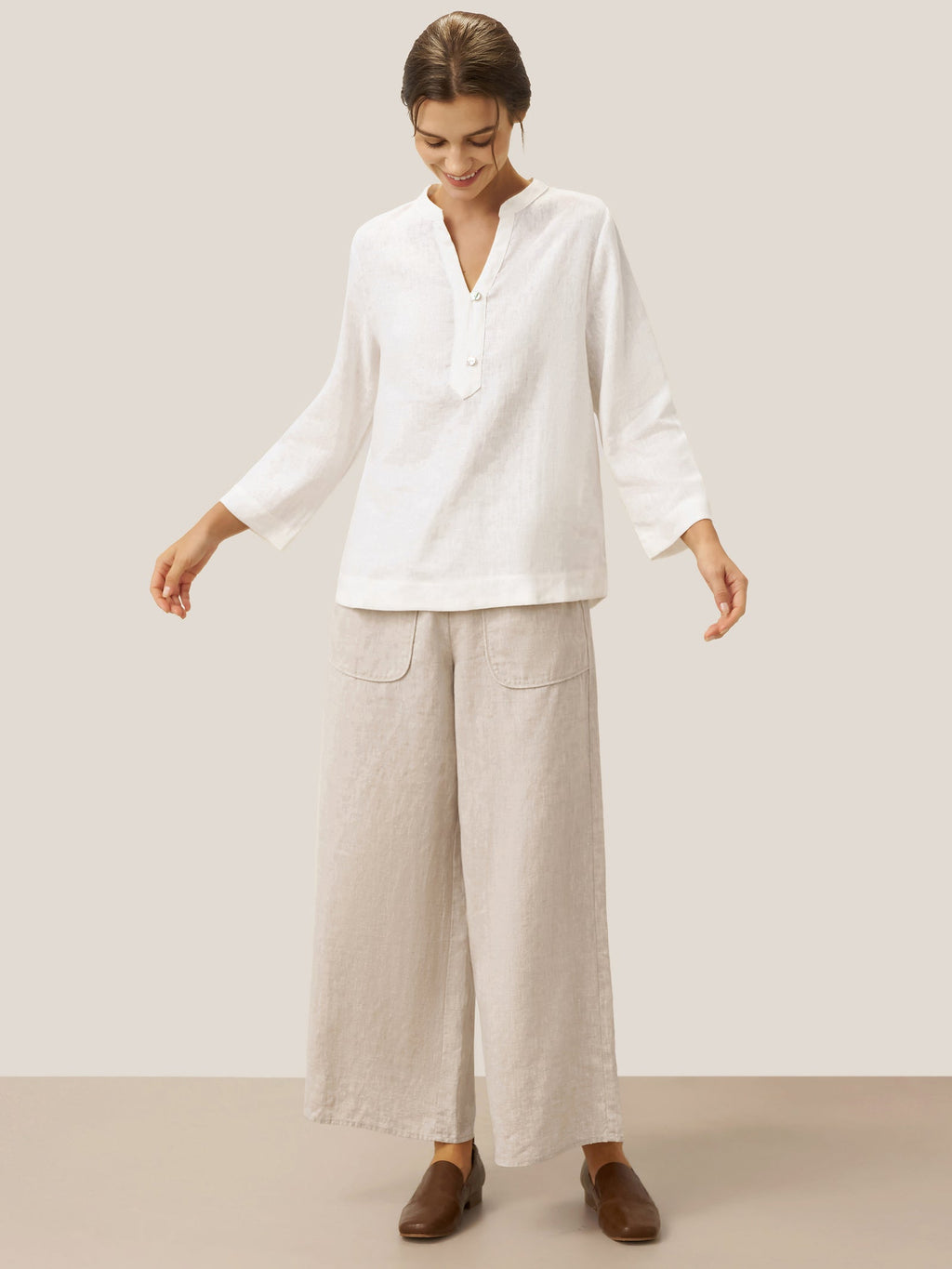 100% Linen Deep V-Neck Pullover with Button-Trim JOLYNE LINTICO