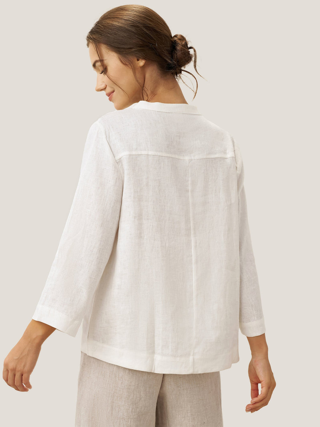 100% Linen Deep V-Neck Pullover with Button-Trim JOLYNE LINTICO