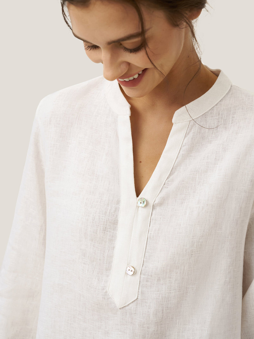 100% Linen Deep V-Neck Pullover with Button-Trim JOLYNE LINTICO