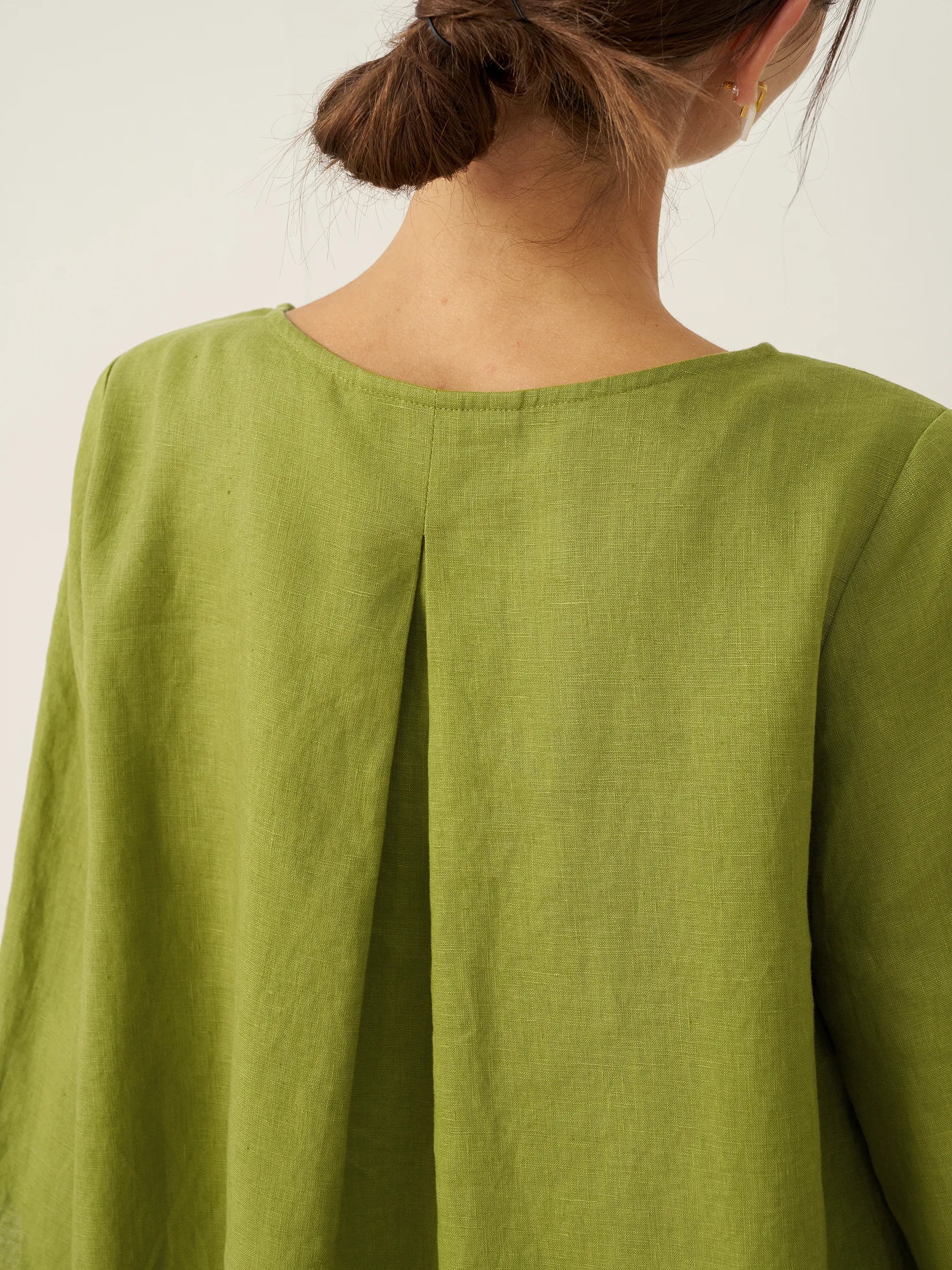 100% Linen Round Neck Asymmetrical Hem Top BRIANNA LINTICO