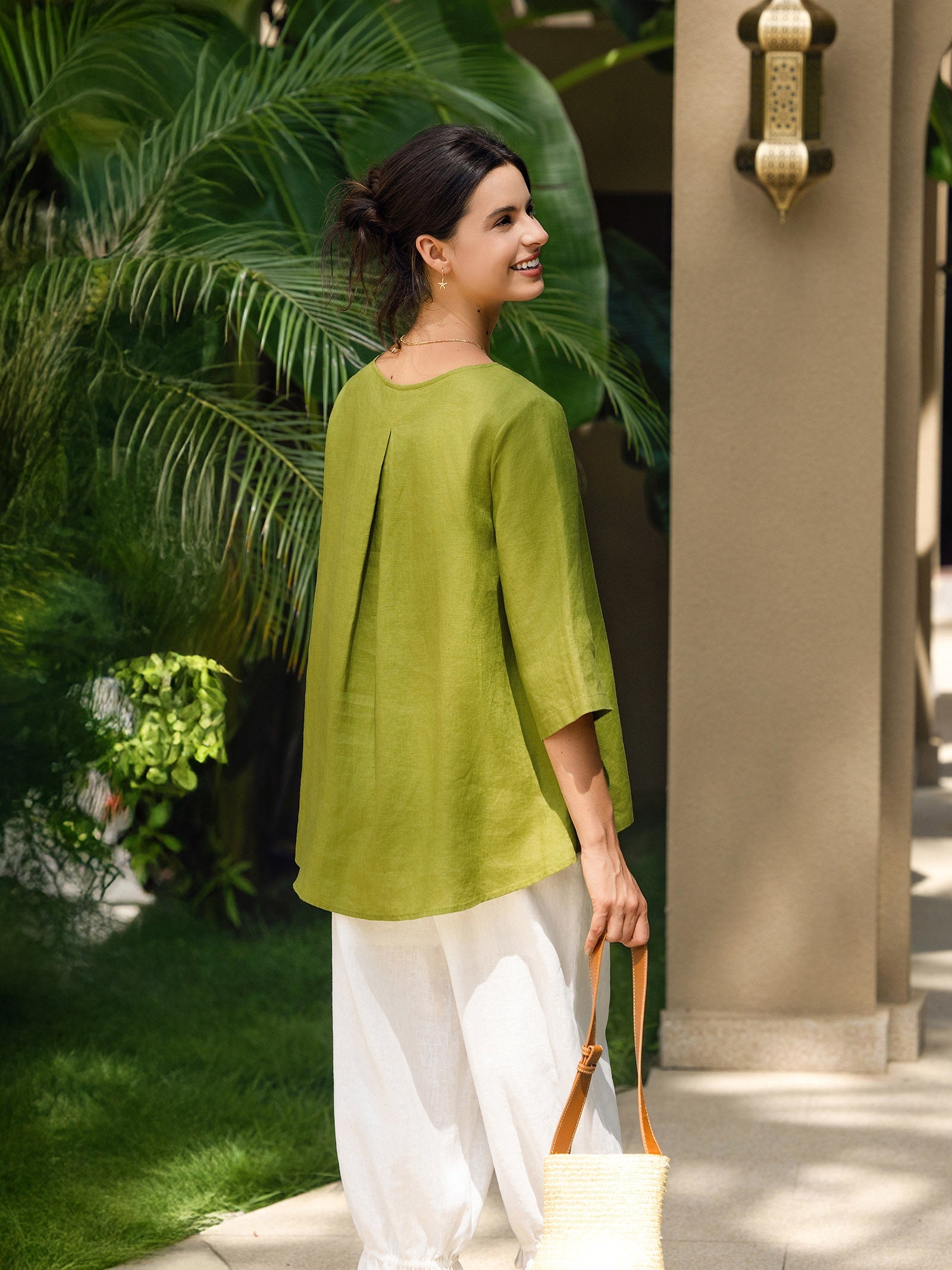 100% Linen Round Neck Asymmetrical Hem Top BRIANNA LINTICO