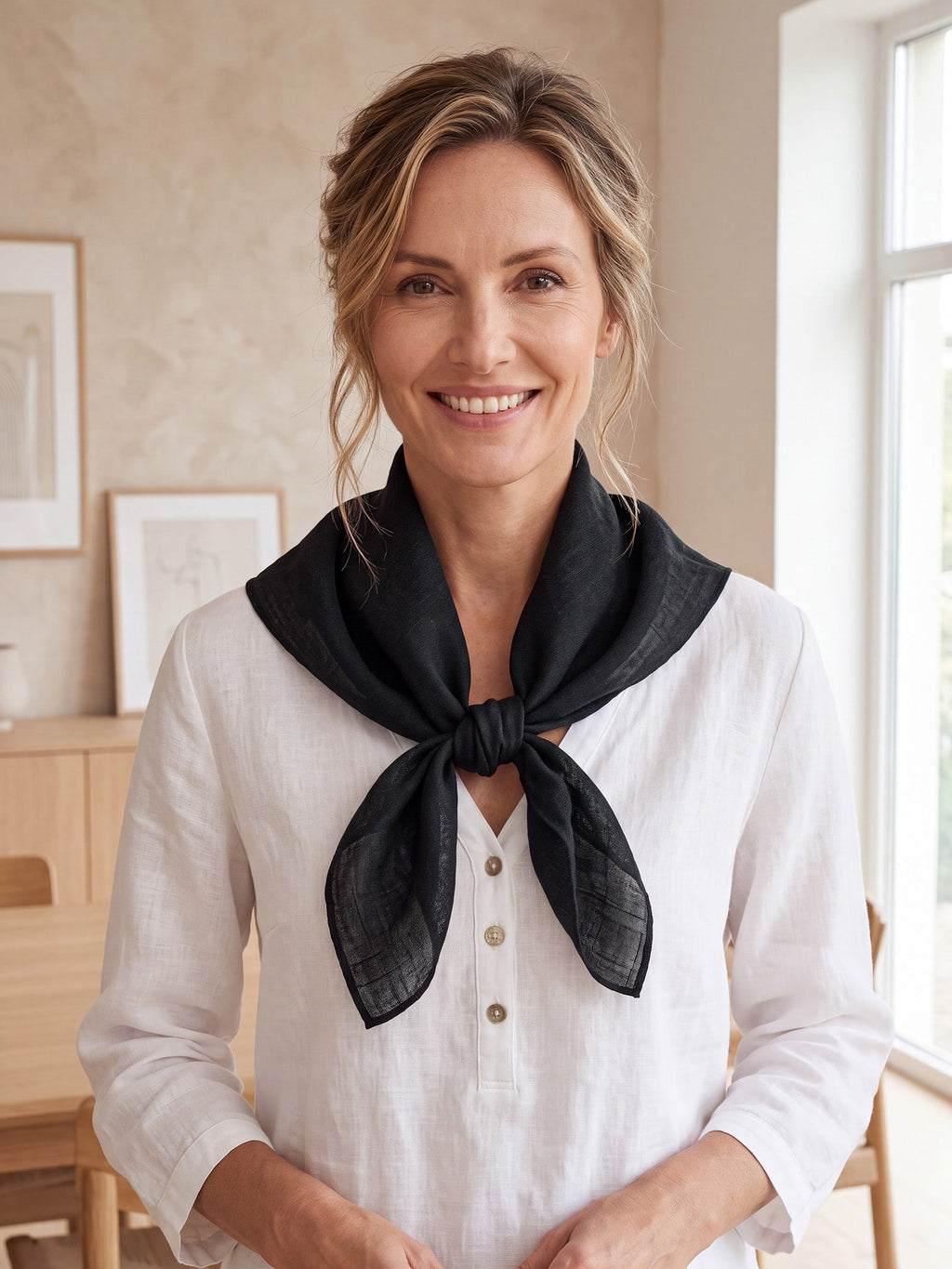100% Linen Hand-Stitched Square Scarf LINTICO