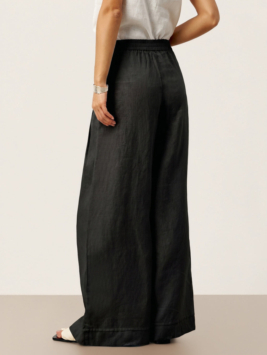 100% Linen Sculpted Pleat Elasticated Back Relaxed Pants VERIDIANA LINTICO