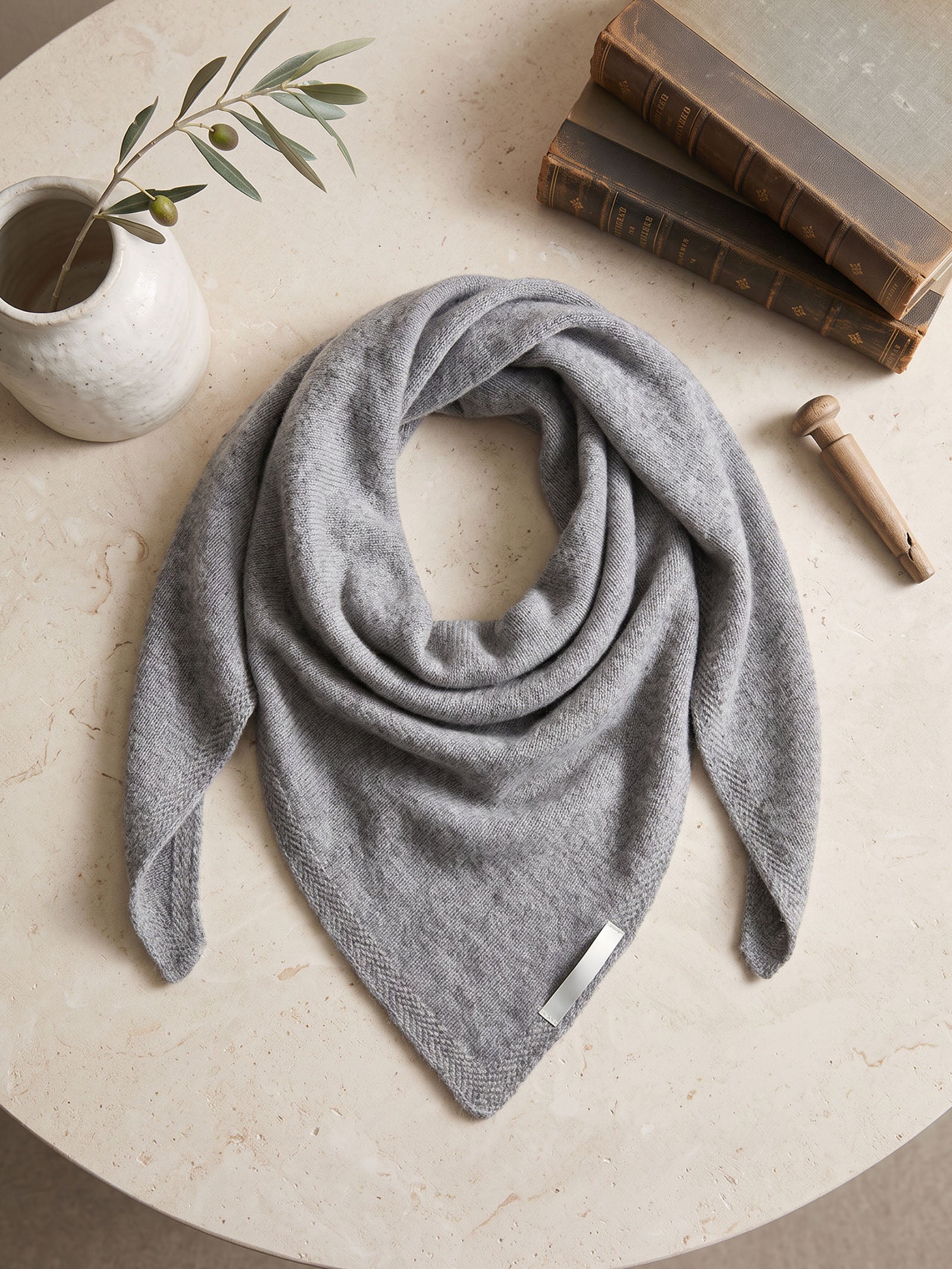100% Merino Wool Knitted Triangle Scarf LINTICO