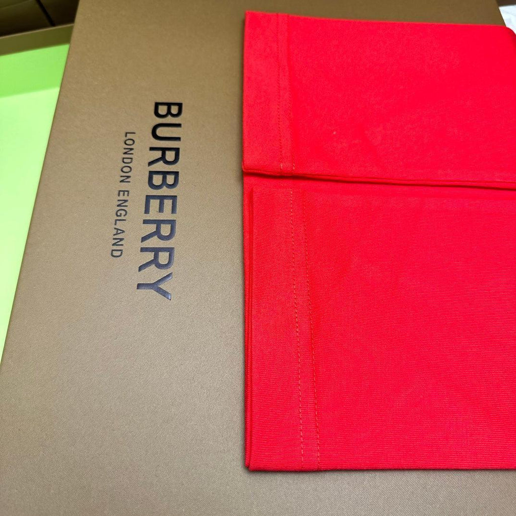 Burberry Red T-Shirt Without Collar Banlieue91