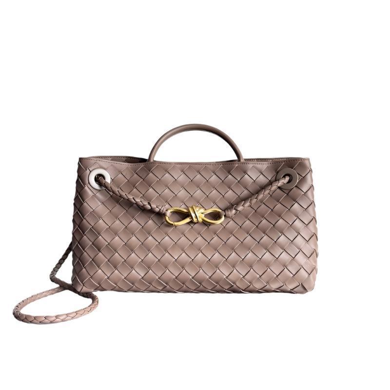 Bottega Veneta Bottega Veneta Andiamo East/West Small Tote Bag Banlieue91