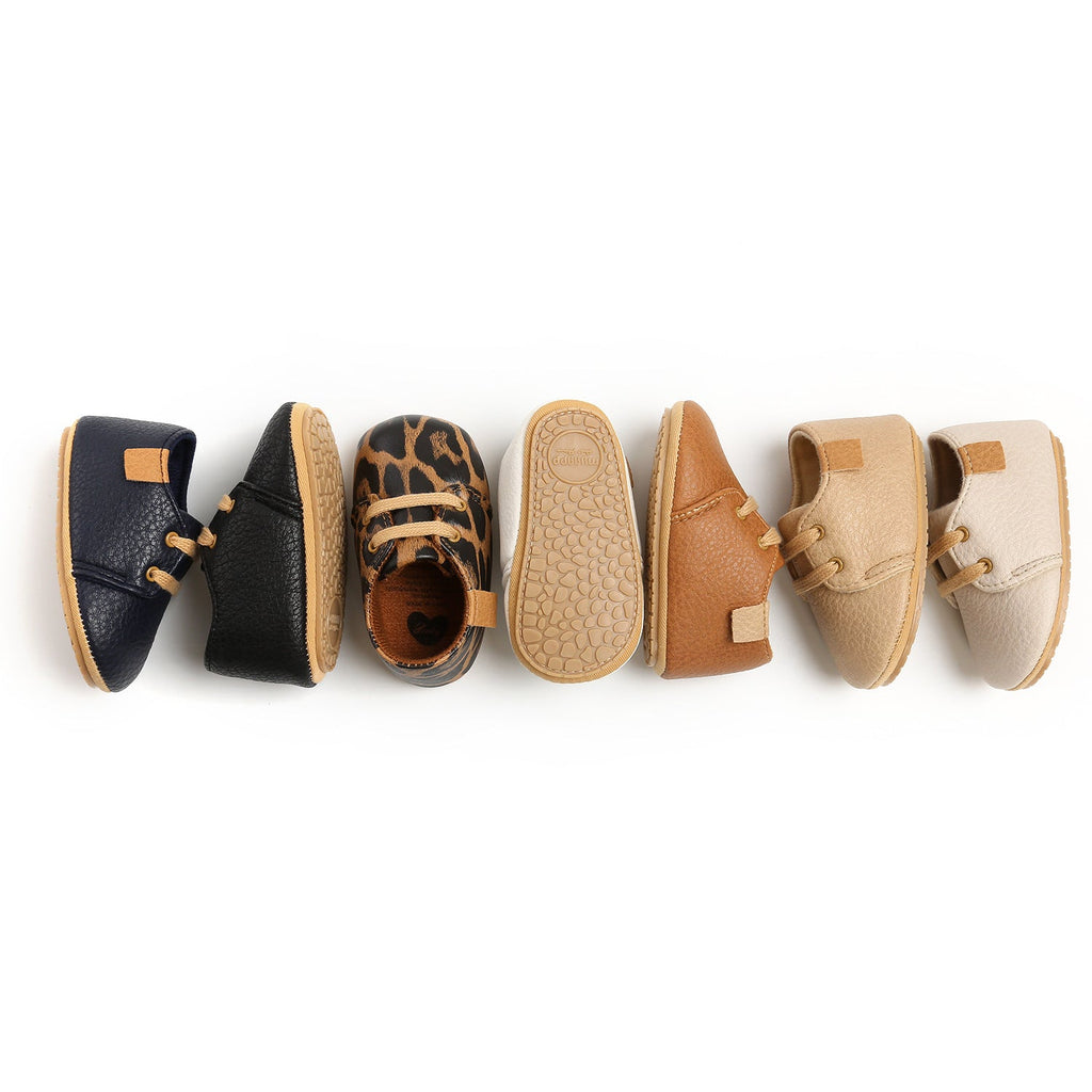 Soft sole antiskid walking shoes