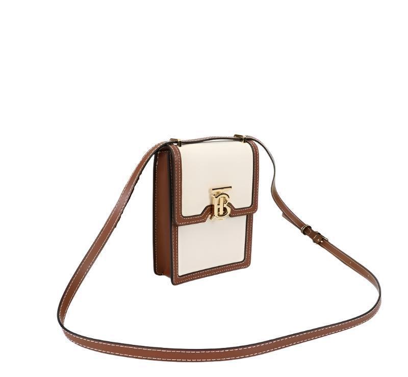 BURBERRY Valencia Tb Leather Crossbody Pouch Banlieue91