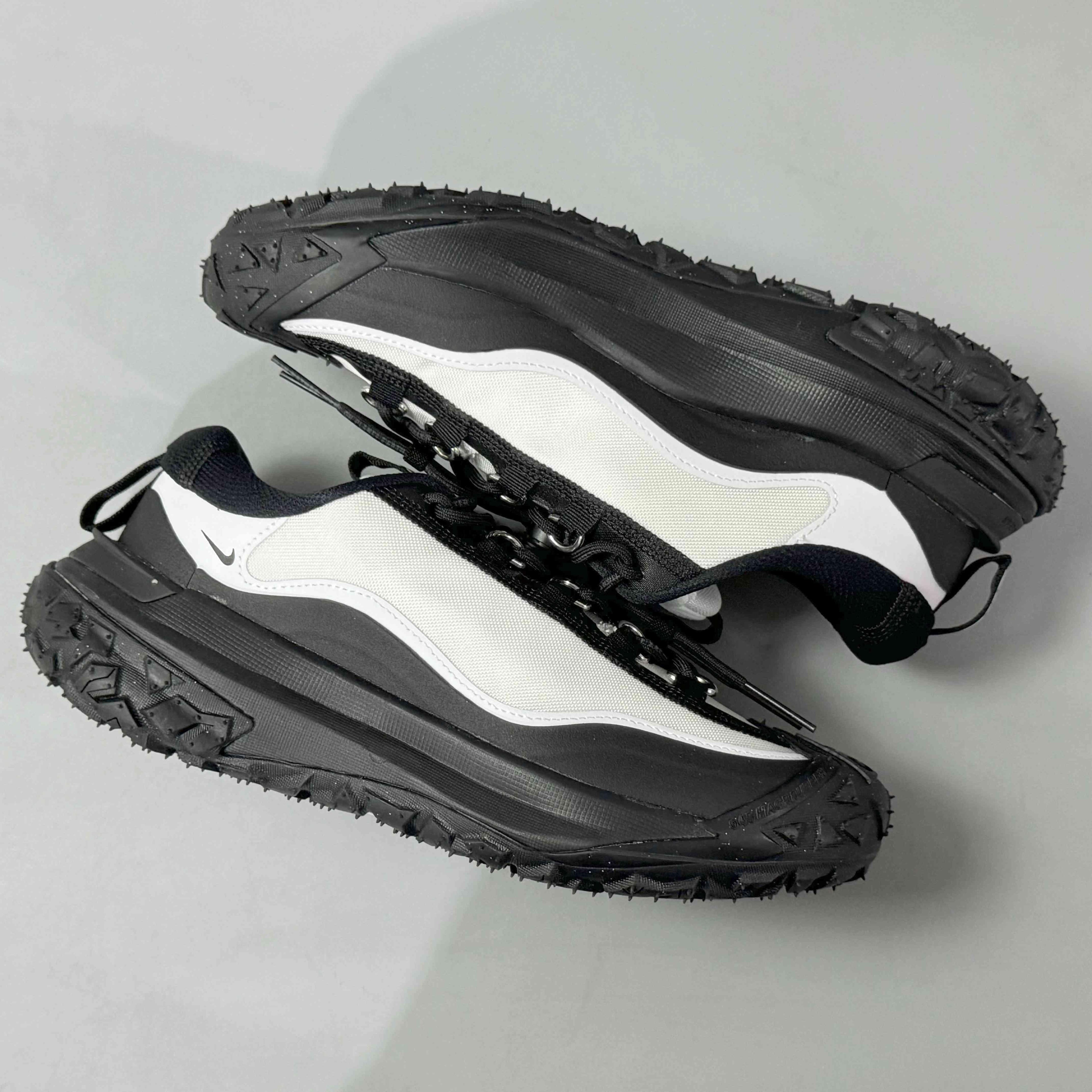 Nike ACG Mountain Fly 2 Low 'Comme des Garcons Homme Plus White Black' Banlieue91