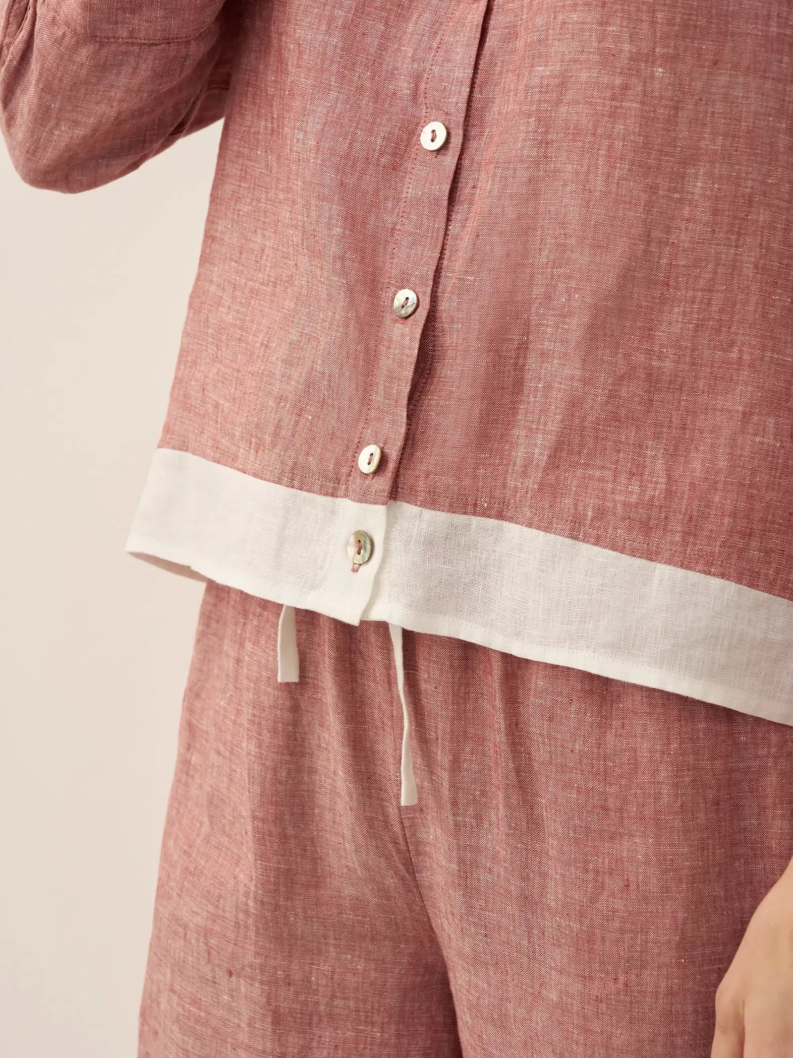 100% Linen Buttoned Closure Color-Blocked Shirt JANICE LINTICO