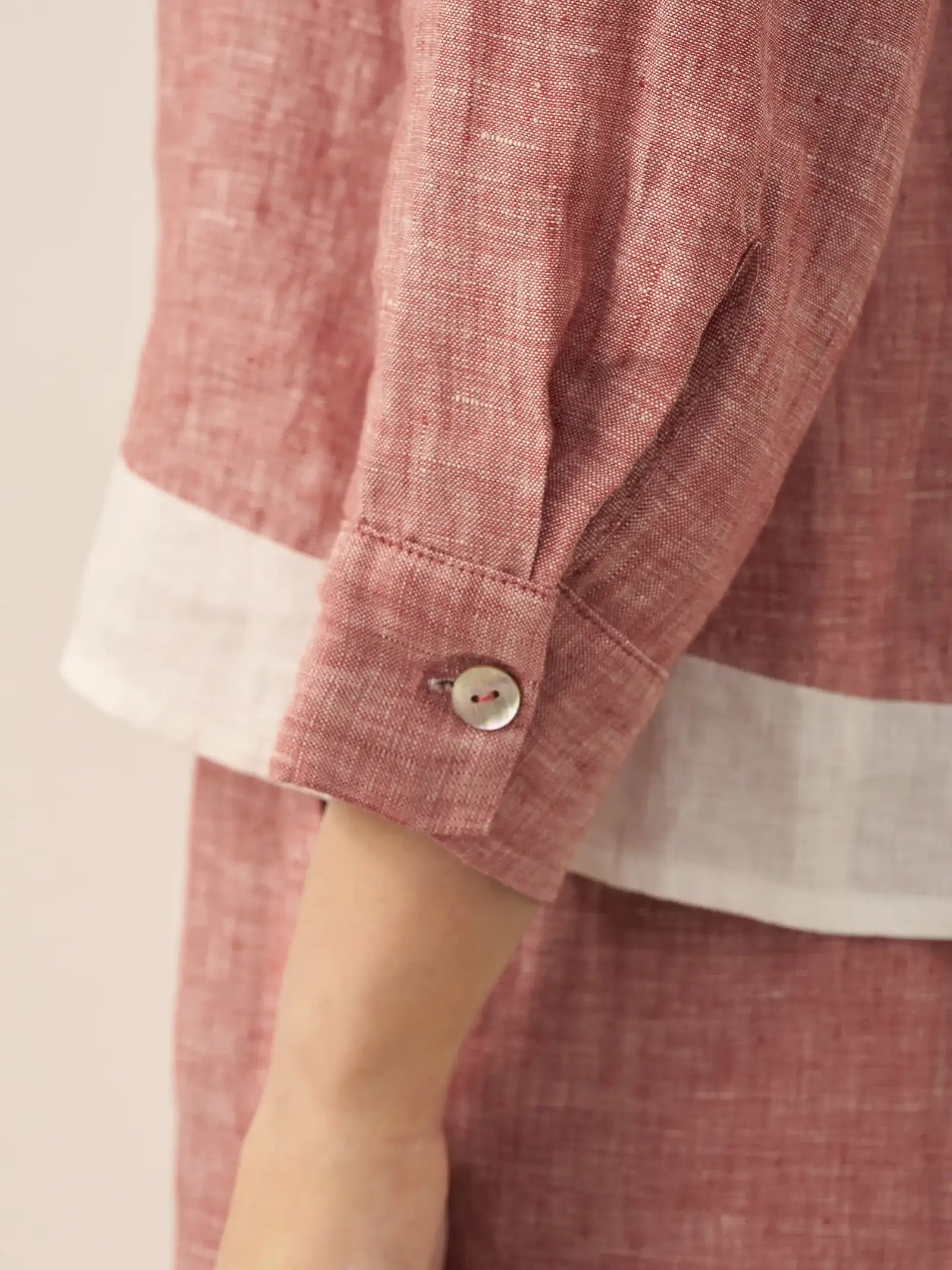 100% Linen Buttoned Closure Color-Blocked Shirt JANICE LINTICO