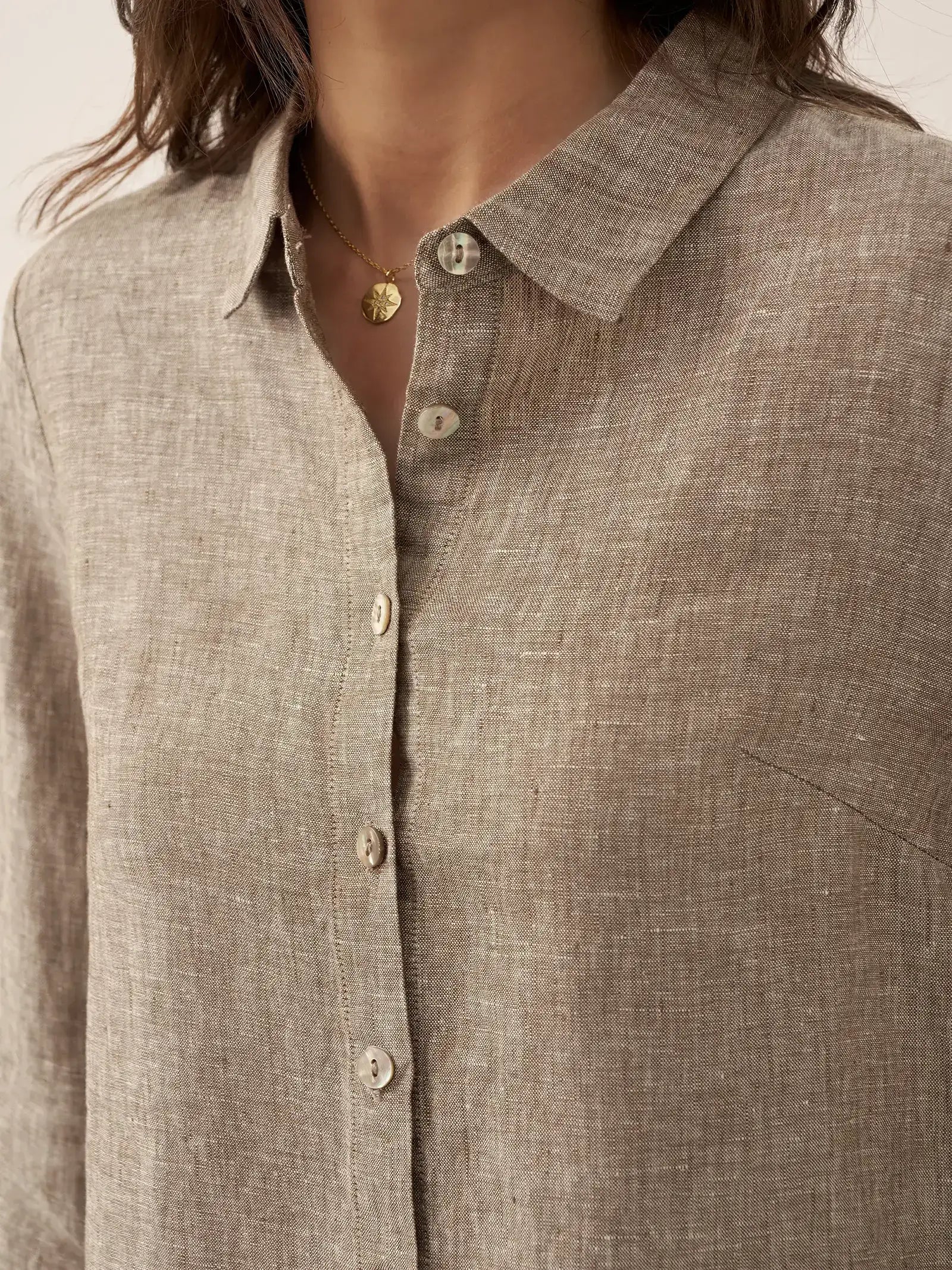 100% Linen Buttoned Closure Color-Blocked Shirt JANICE LINTICO