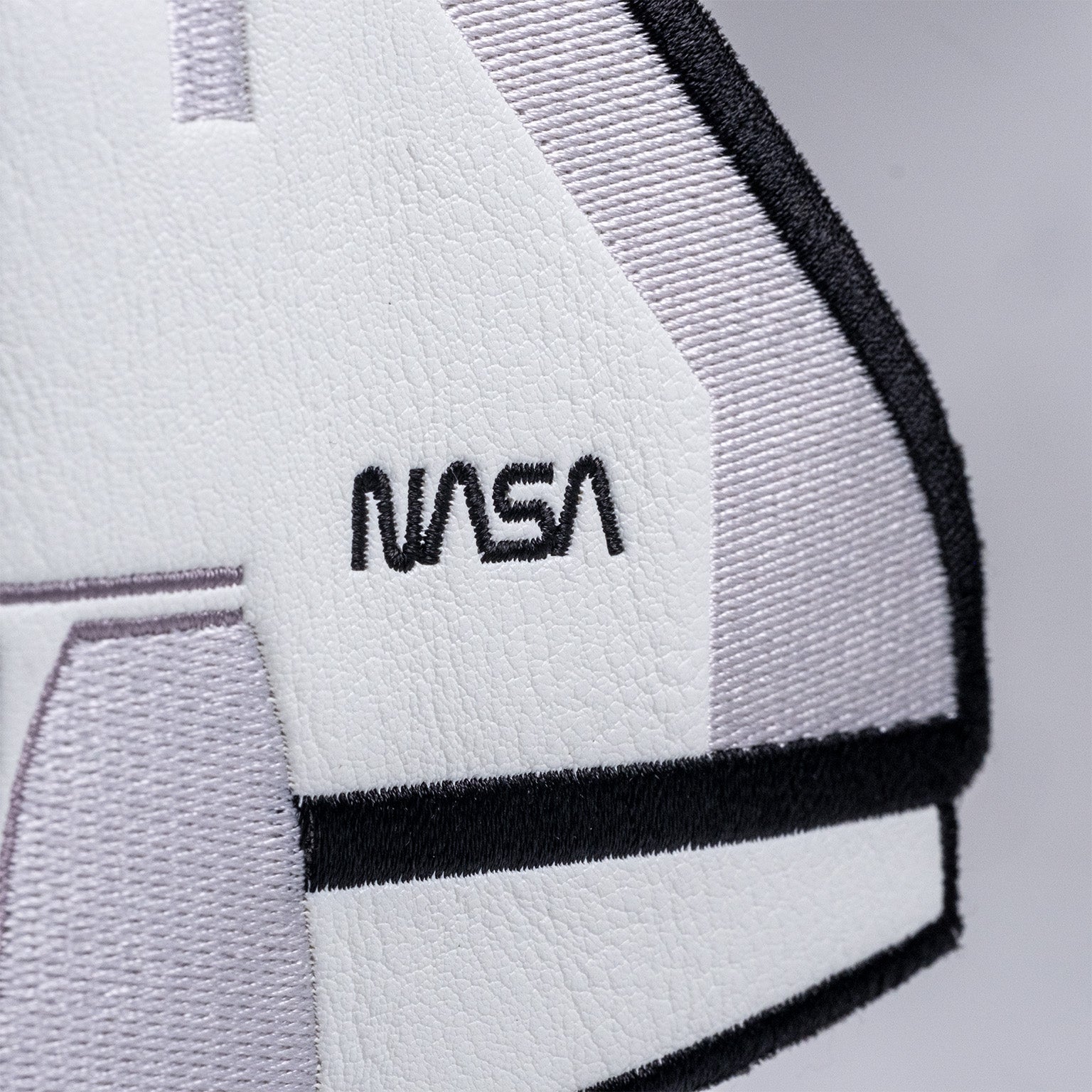 NASA Space Shuttle - Driver Cover Pins and Aces