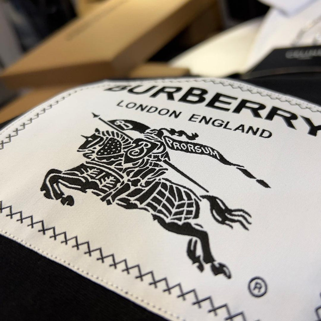 Burberry T-Shirt Without Collar 'Black' Banlieue91