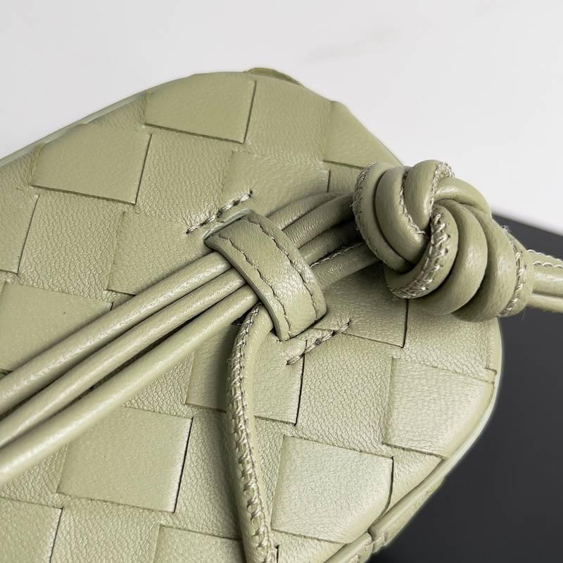 Bottega Veneta Small Vanity Case On Strap