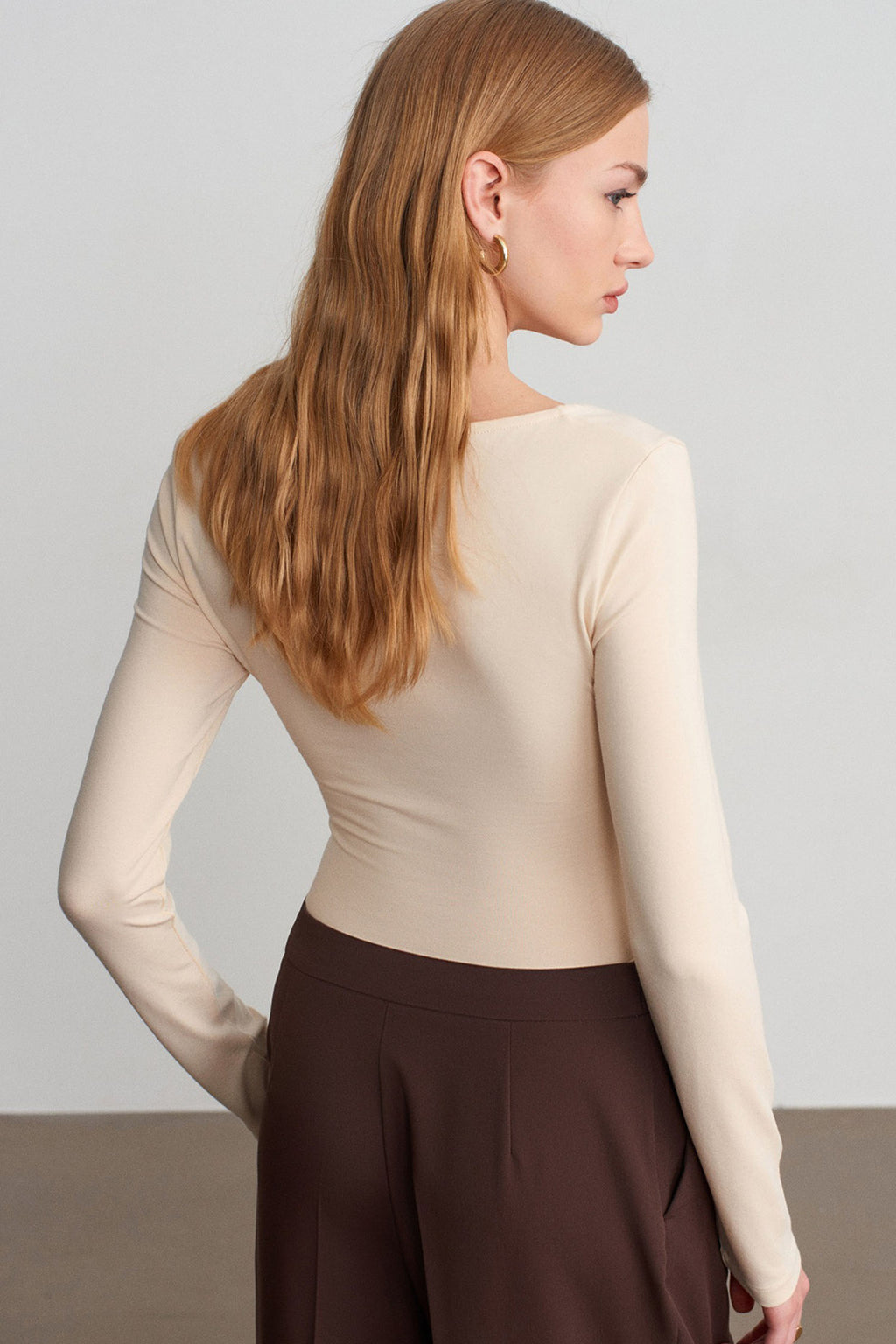 Beige Slim Fit V Neck Long Sleeve Stretchy Top
