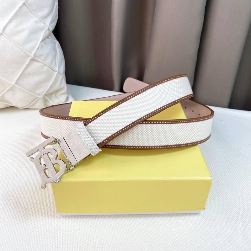 Burberry Reversible Leather Vintage Belt Banlieue91