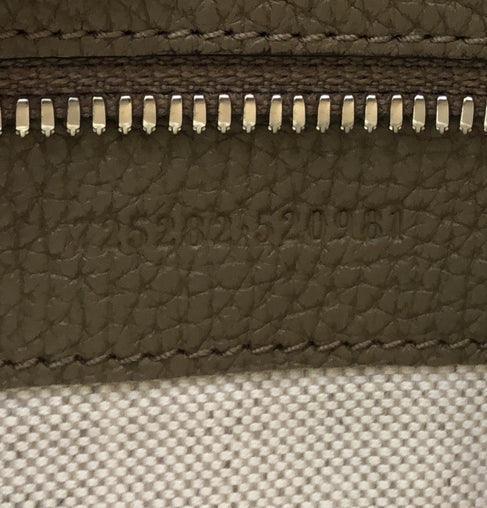 Gucci Duffle Bag Jumbo GG Embossed Leather Small Banlieue91