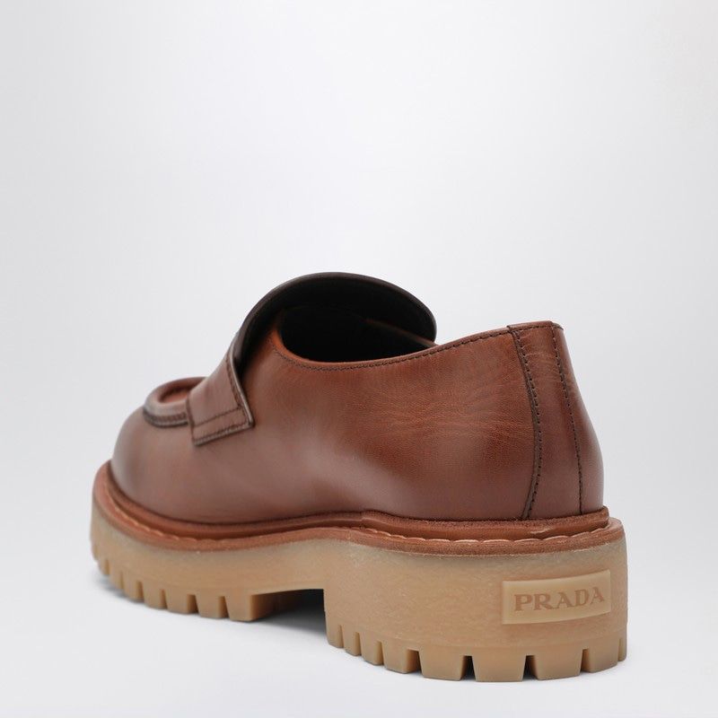PRADA Men's Leather Loafers with Enamelled Metal Logo Strap Banlieue91