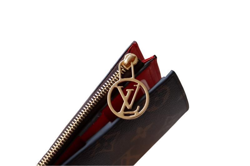 Louis Vuitton Lisa Wallet Monogram Canvas Banlieue91