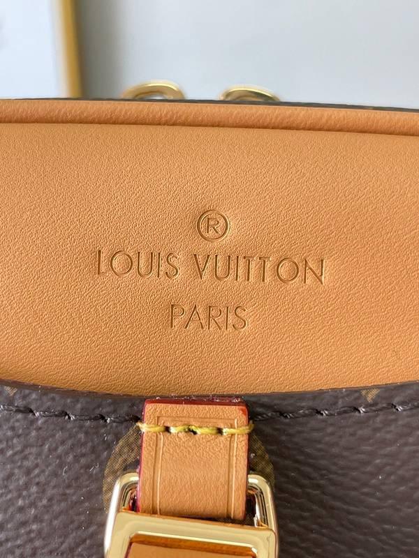 Louis Vuitton Monogram Mini Deauville Crossbody Bag Banlieue91