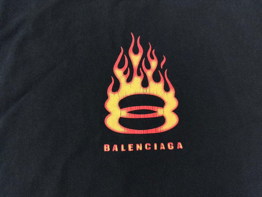 Balenciaga Burning Unity T-Shirt Oversized in black vintage jersey Banlieue91