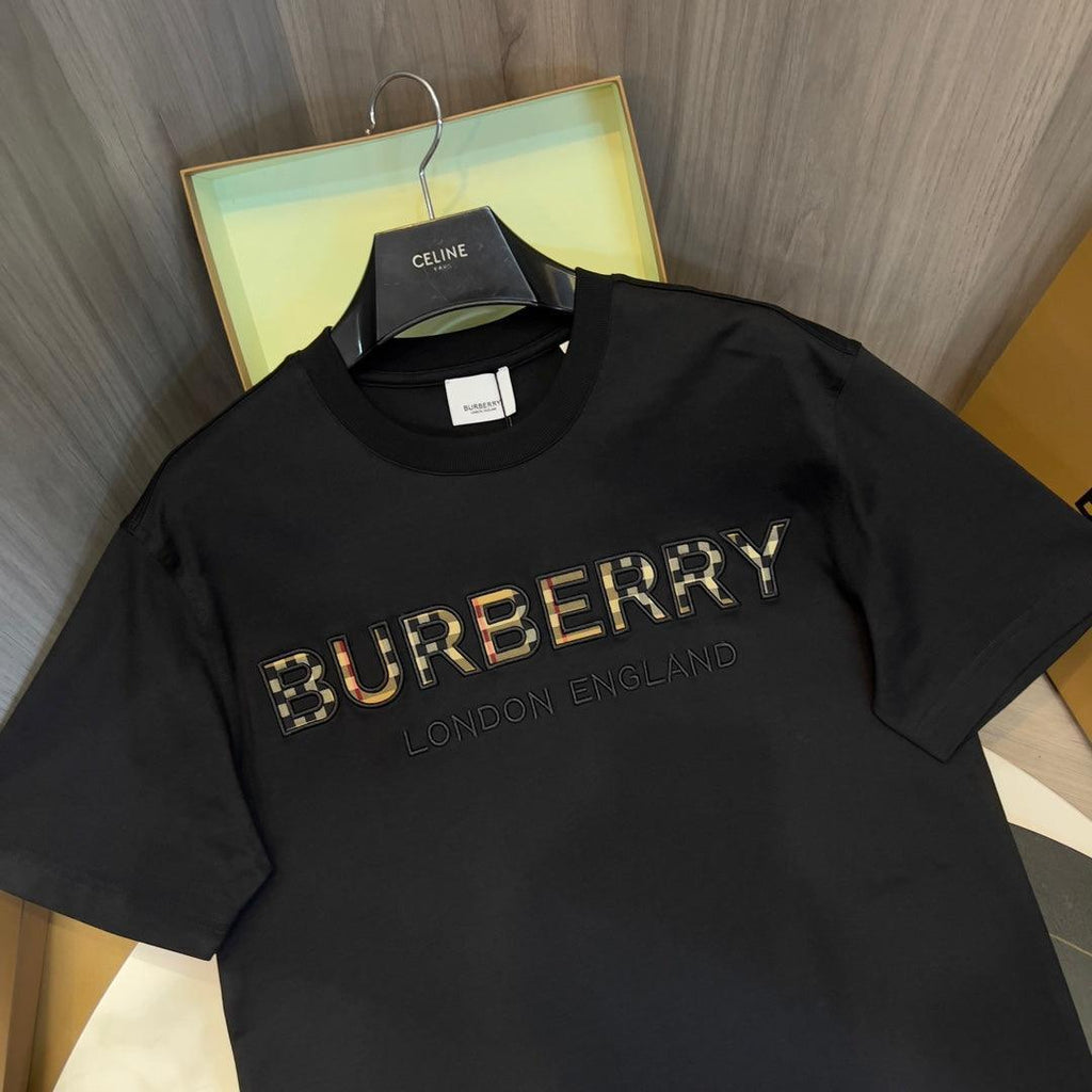 Burberry T-Shirt Without Collar 'Black & Beige' Banlieue91