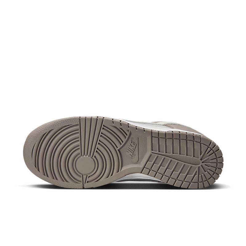 Nike Dunk Low Bone Beige Banlieue91