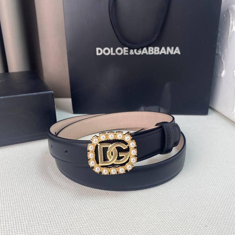 Dolce Gabbana Women Calfskin belt with bejeweled DG logo 'Black' Banlieue91