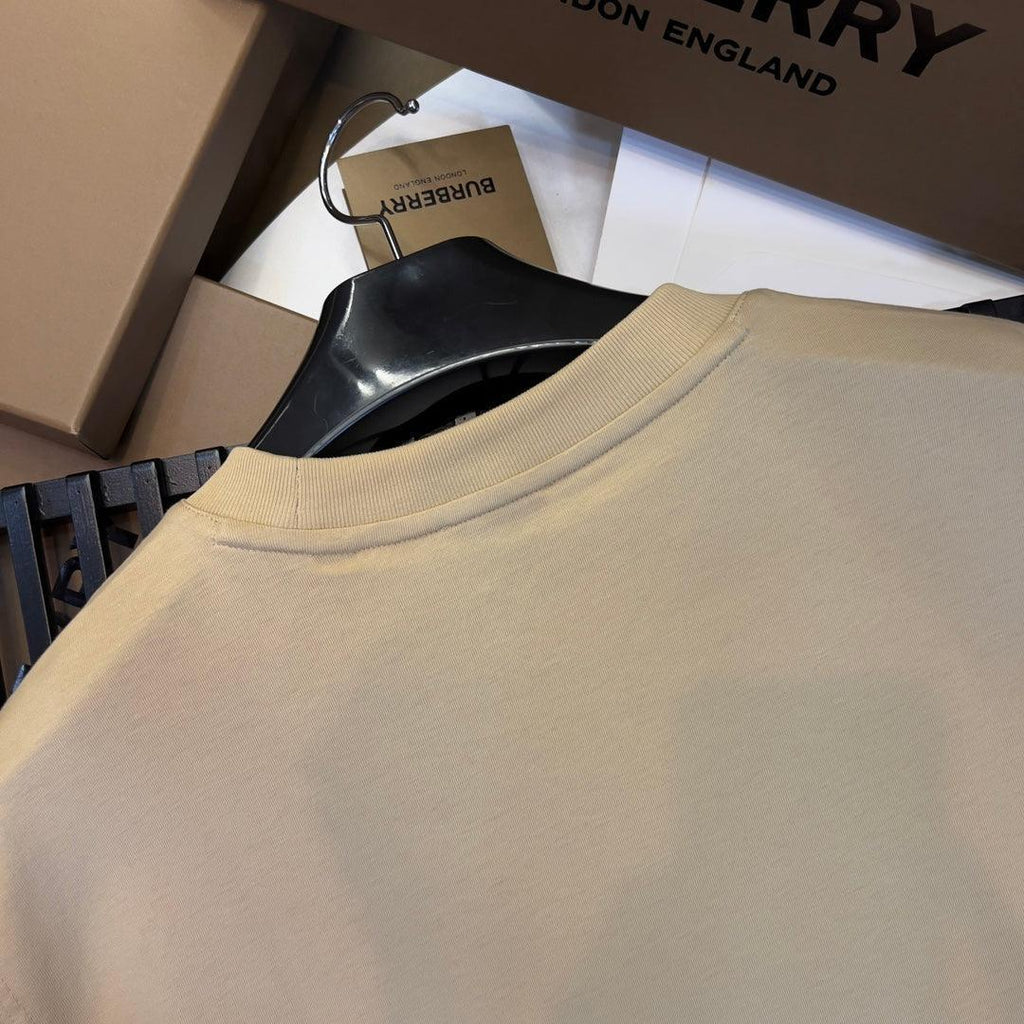 Burberry T-Shirt Without Collar 'Beige' Banlieue91