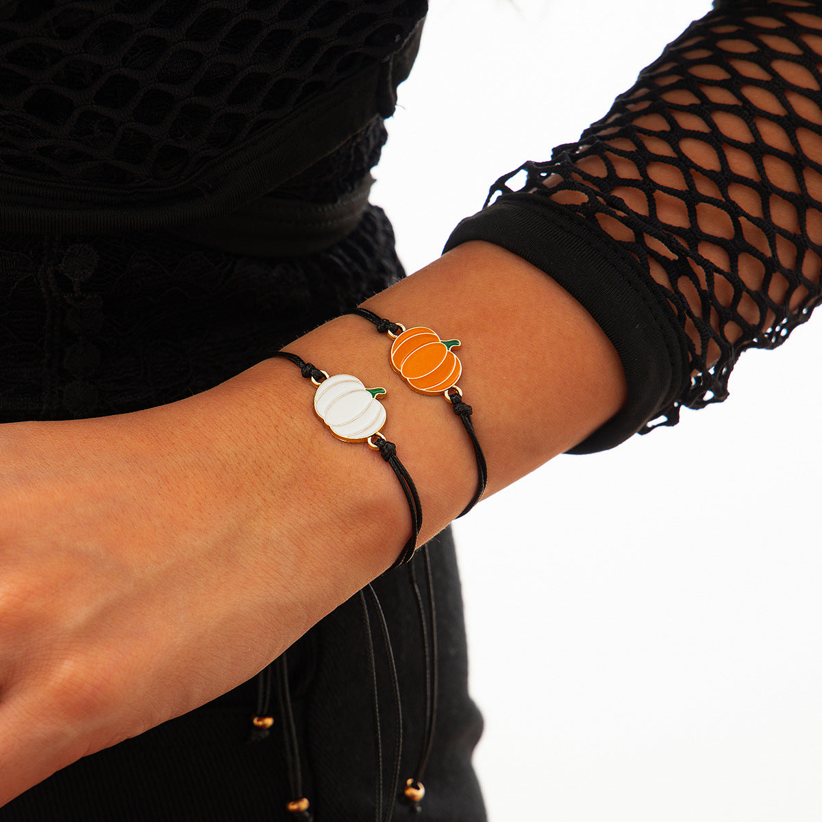 Ghost Festival Ghost Skin Wax Wire Bracelet Black Wind Bat Alloy Bracelet Set V.I.P Digital Presence