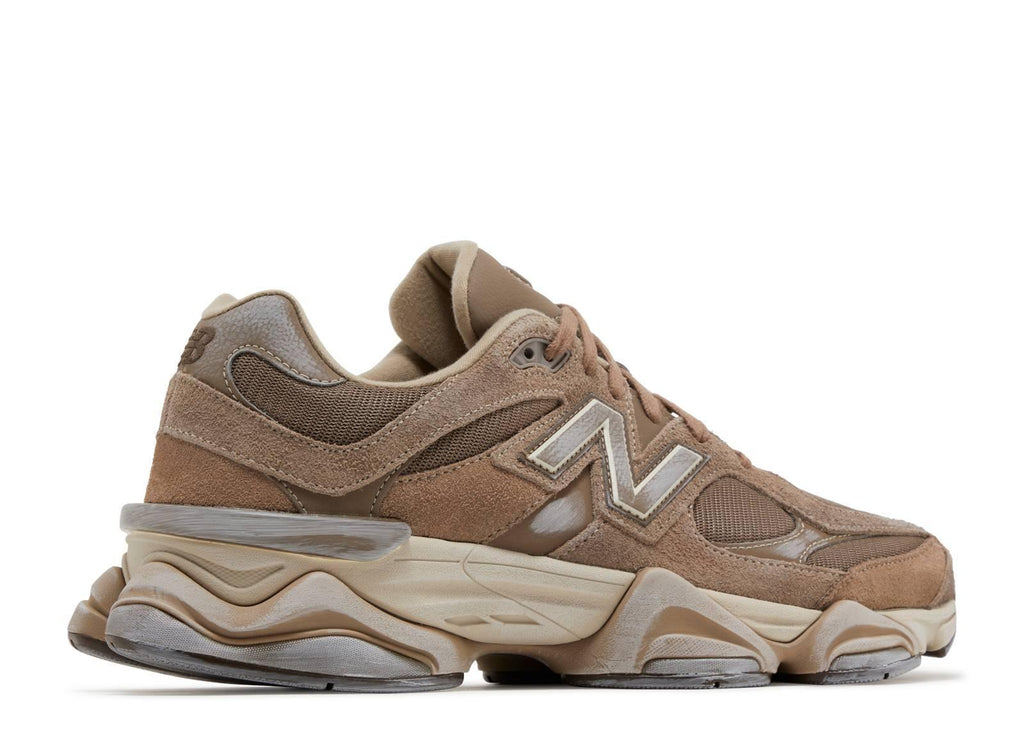 New Balance 9060 Mushroom Brown Banlieue91