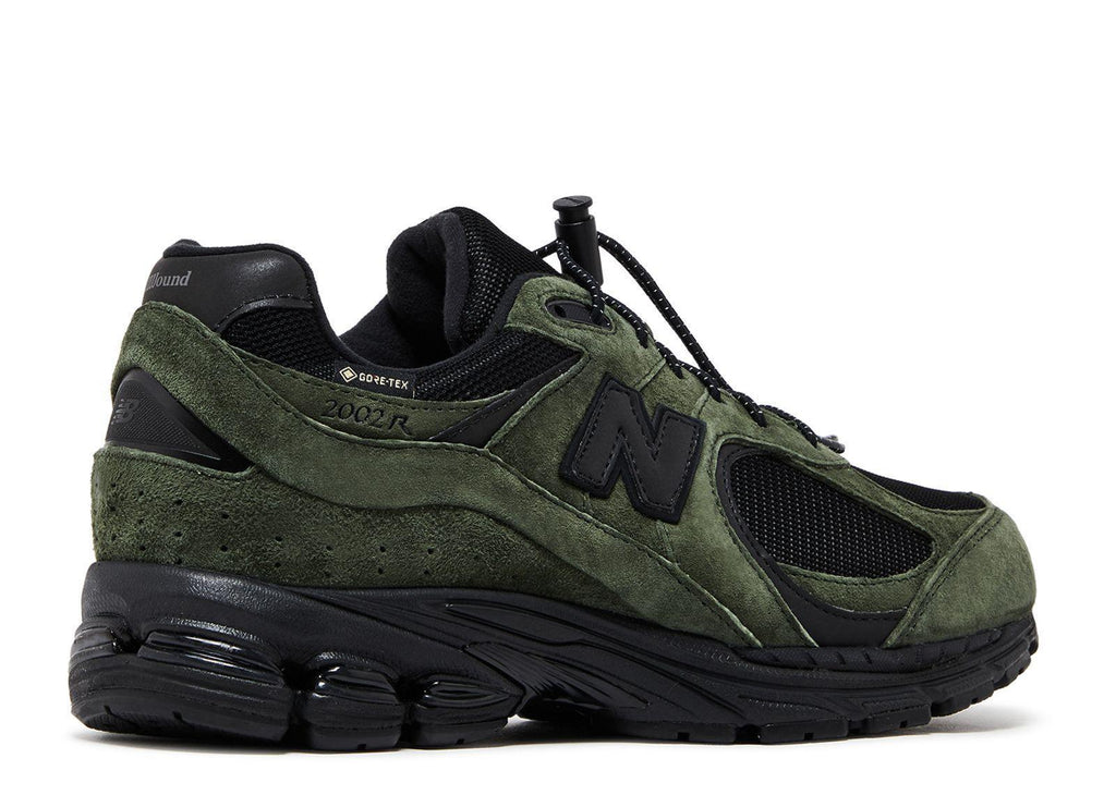 New Balance 2002R Gore-Tex Pine Banlieue91