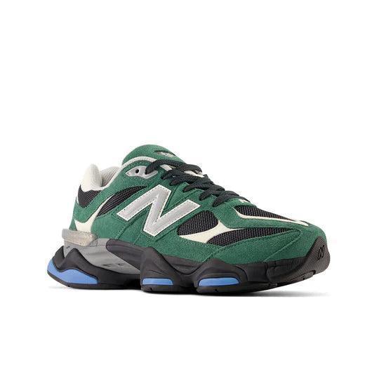 New Balance 9060 Team Forest Green Banlieue91