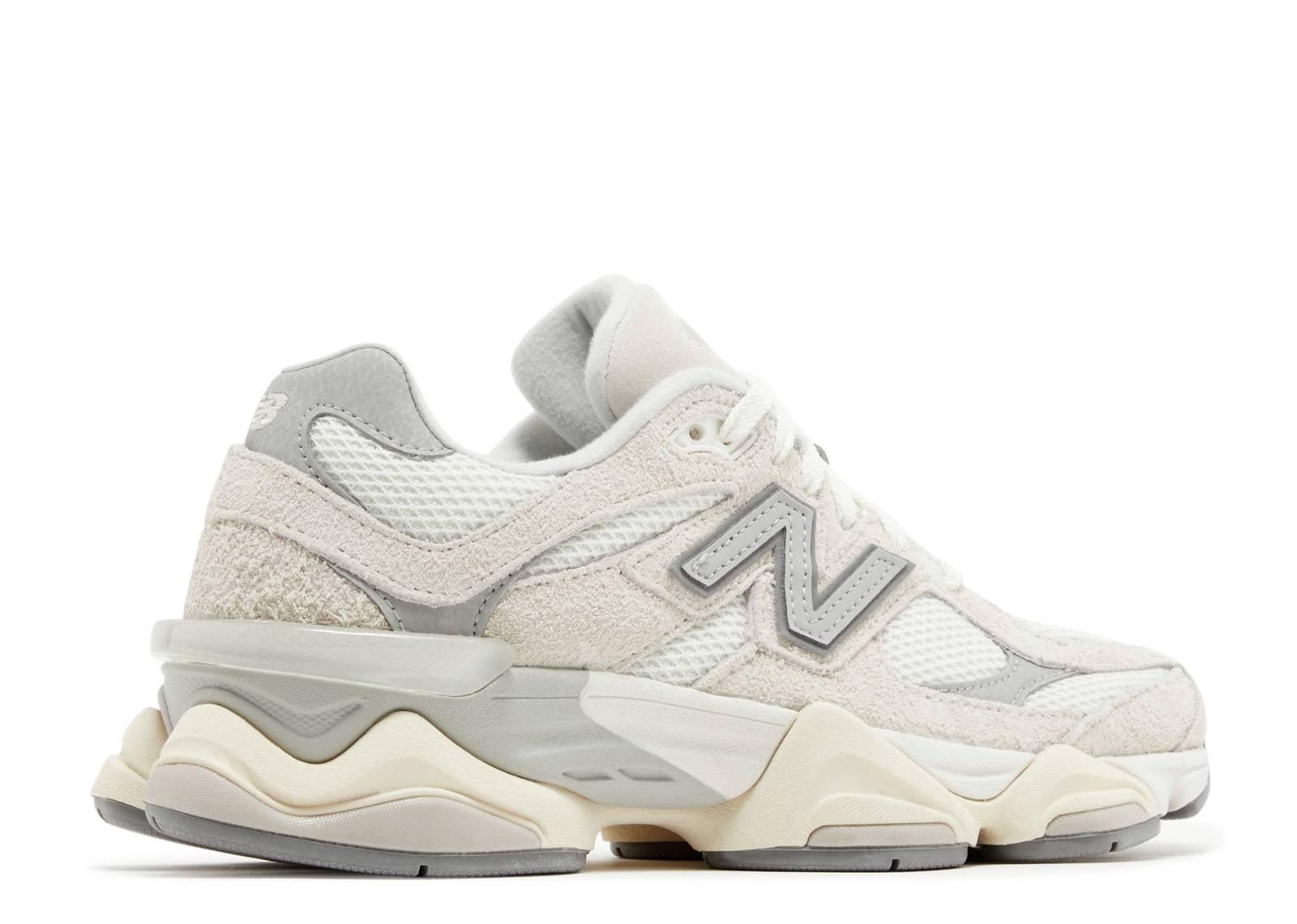 New Balance 9060 Moonbeam Sea Salt Banlieue91