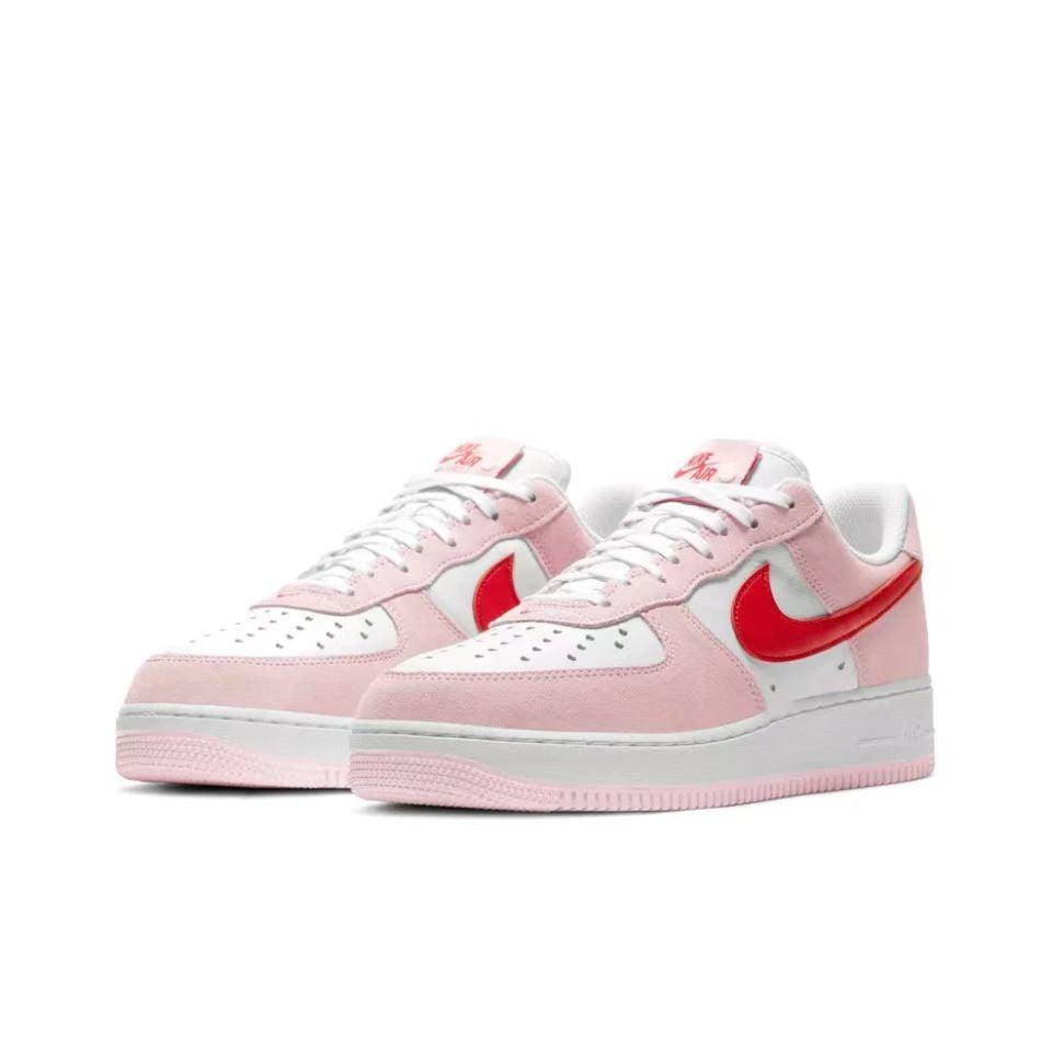 Nike Air Force 1 'Valentine Day' Banlieue91