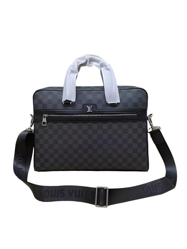 Louis Vuitton Grey Monogram Giant Empreinte Leather Onthego MM Men Bag Banlieue91