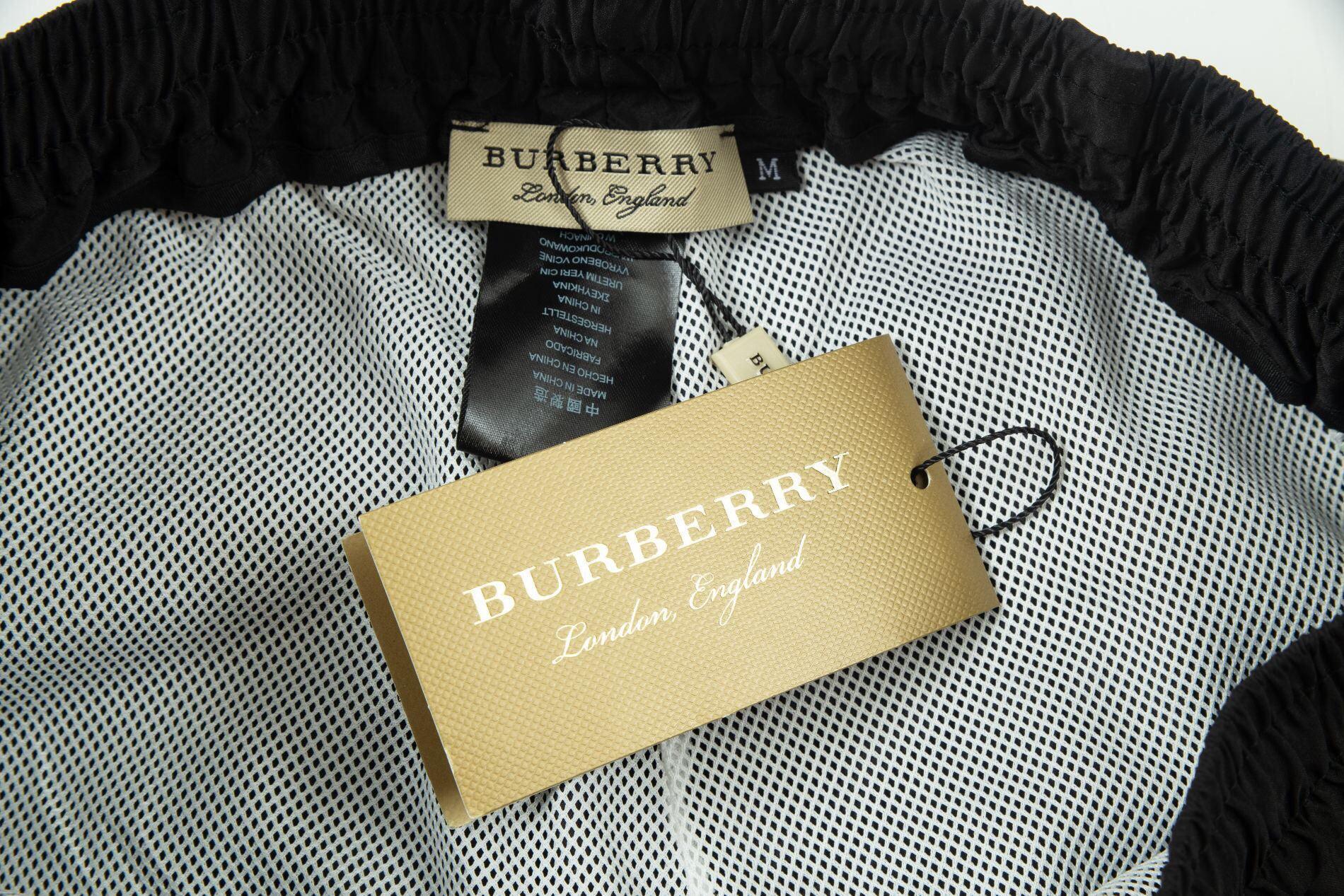 Burberry Men's Striped Cotton Knit Basketball Shorts 'Black' Banlieue91