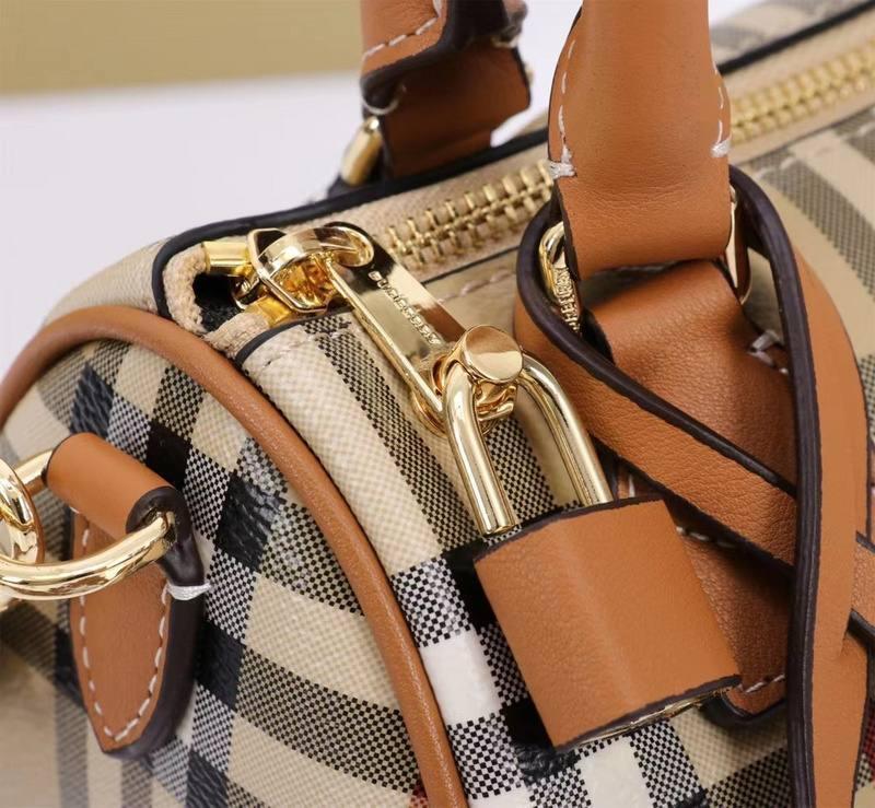 Burberry Mini Check Bowling Bag Banlieue91
