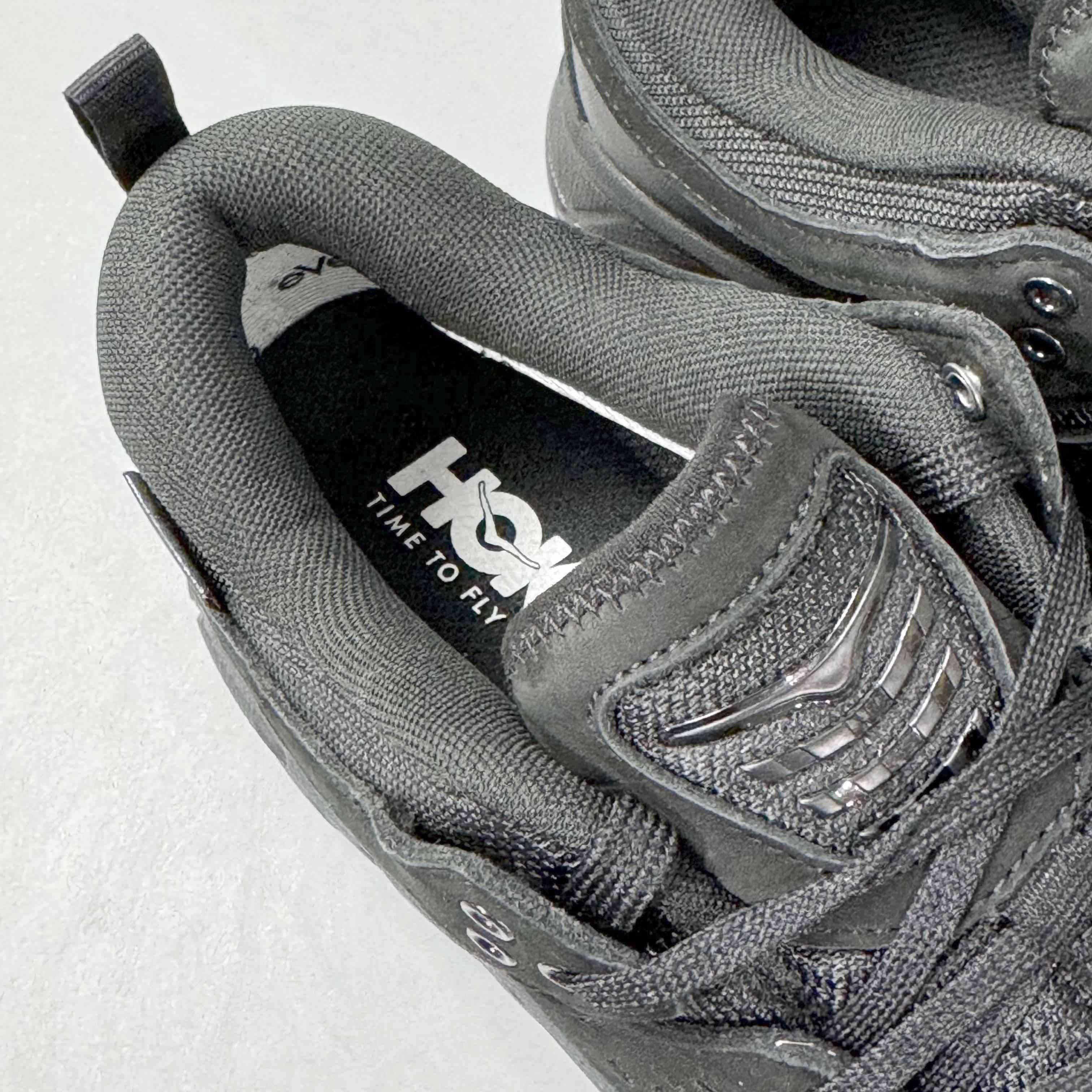 Hoka One One Tor Ultra Low Wp Jp 'Black' Banlieue91