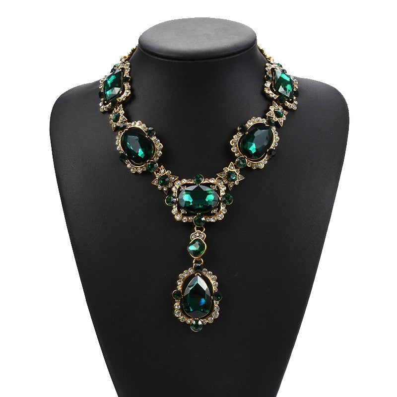 Exaggerated Jewelry Alloy Glass Crystal Clavicle Chain Temperamental Popular Inlaid Jewel Water Drop Necklace