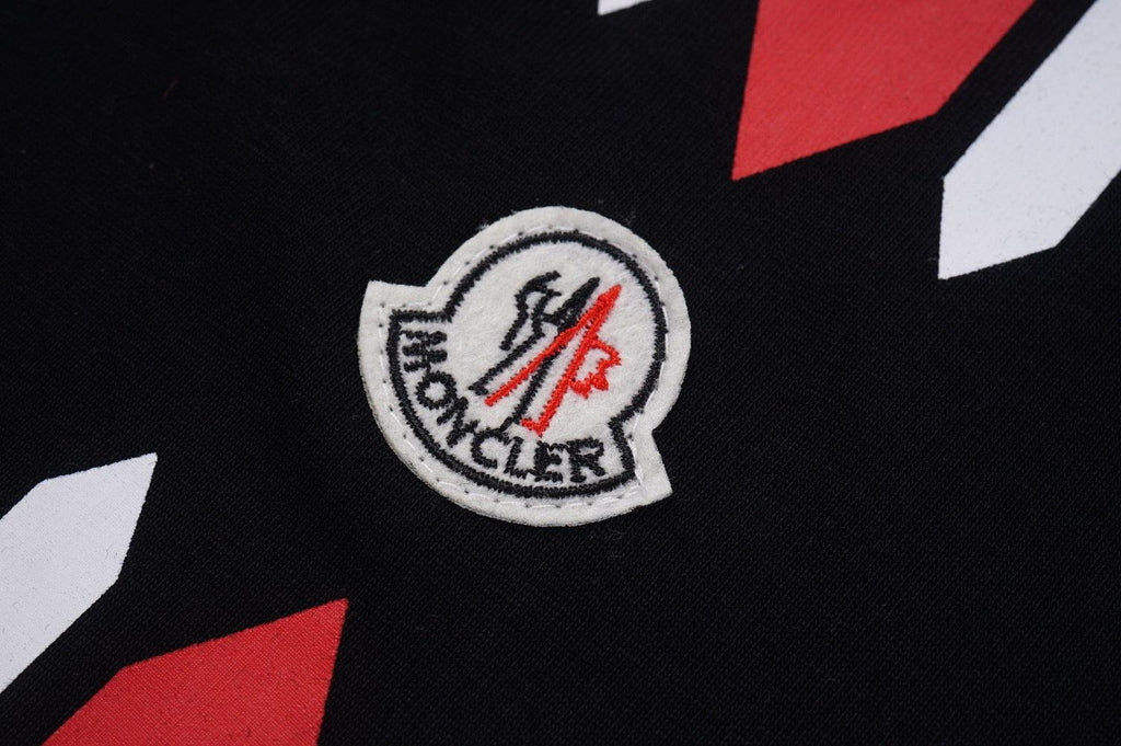 Moncler T-Shirt Without Collar 'Black/White/Red' Banlieue91