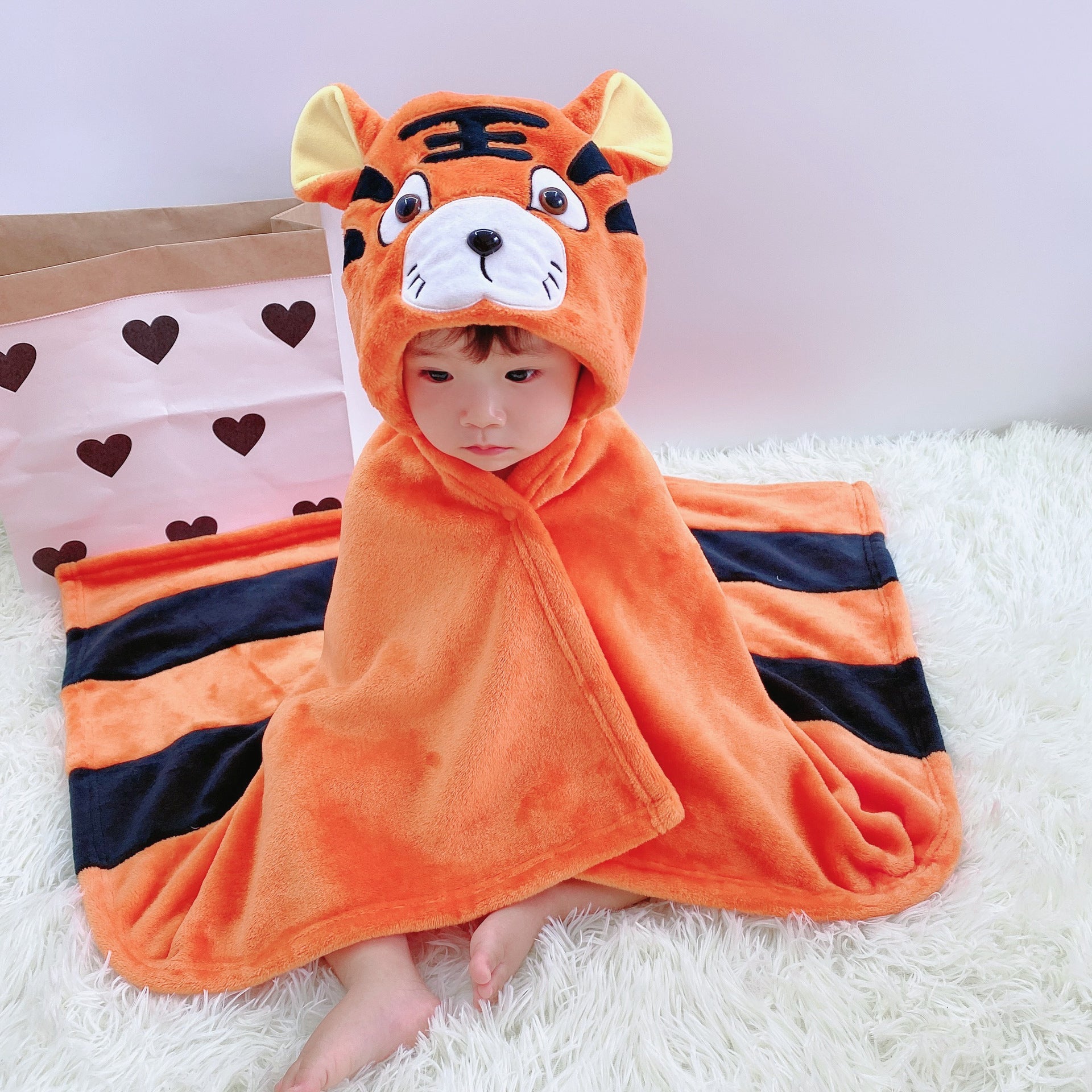 Infant Baby Cloak Cloak Quilt Multi-style Cartoon Flannel Quilt