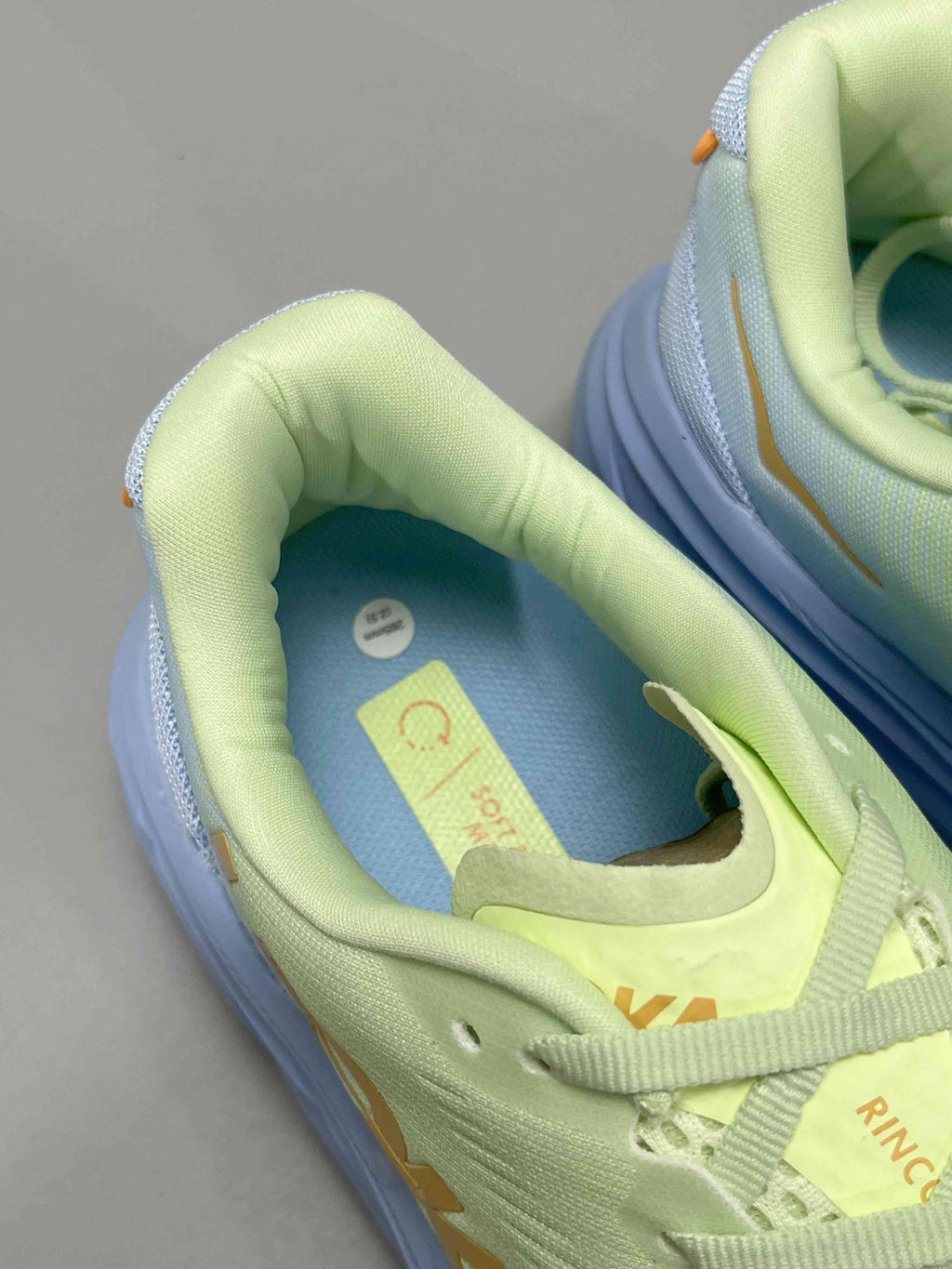 Hoka One One Clifton 8 'Butterfly Yellow Summer Song' Banlieue91