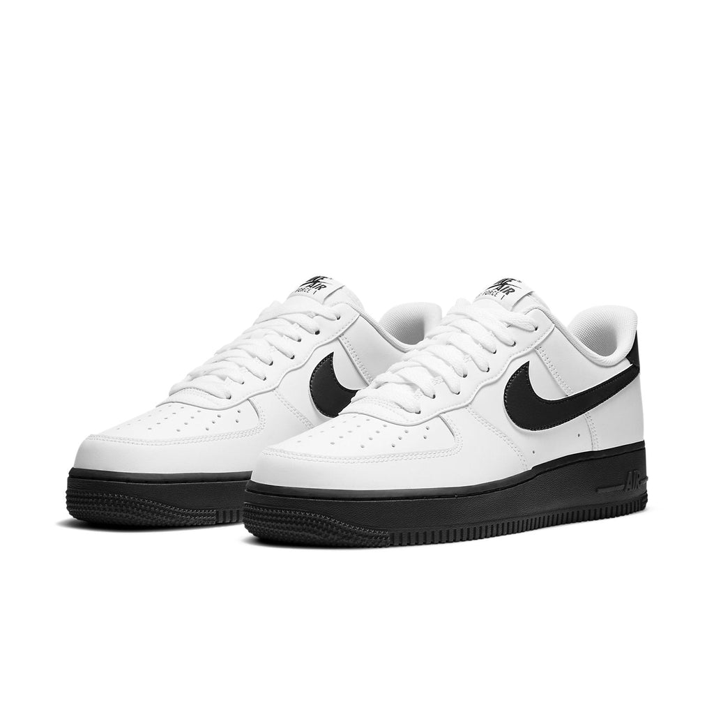 Nike Air Force 1 Low 'White Black Sole'