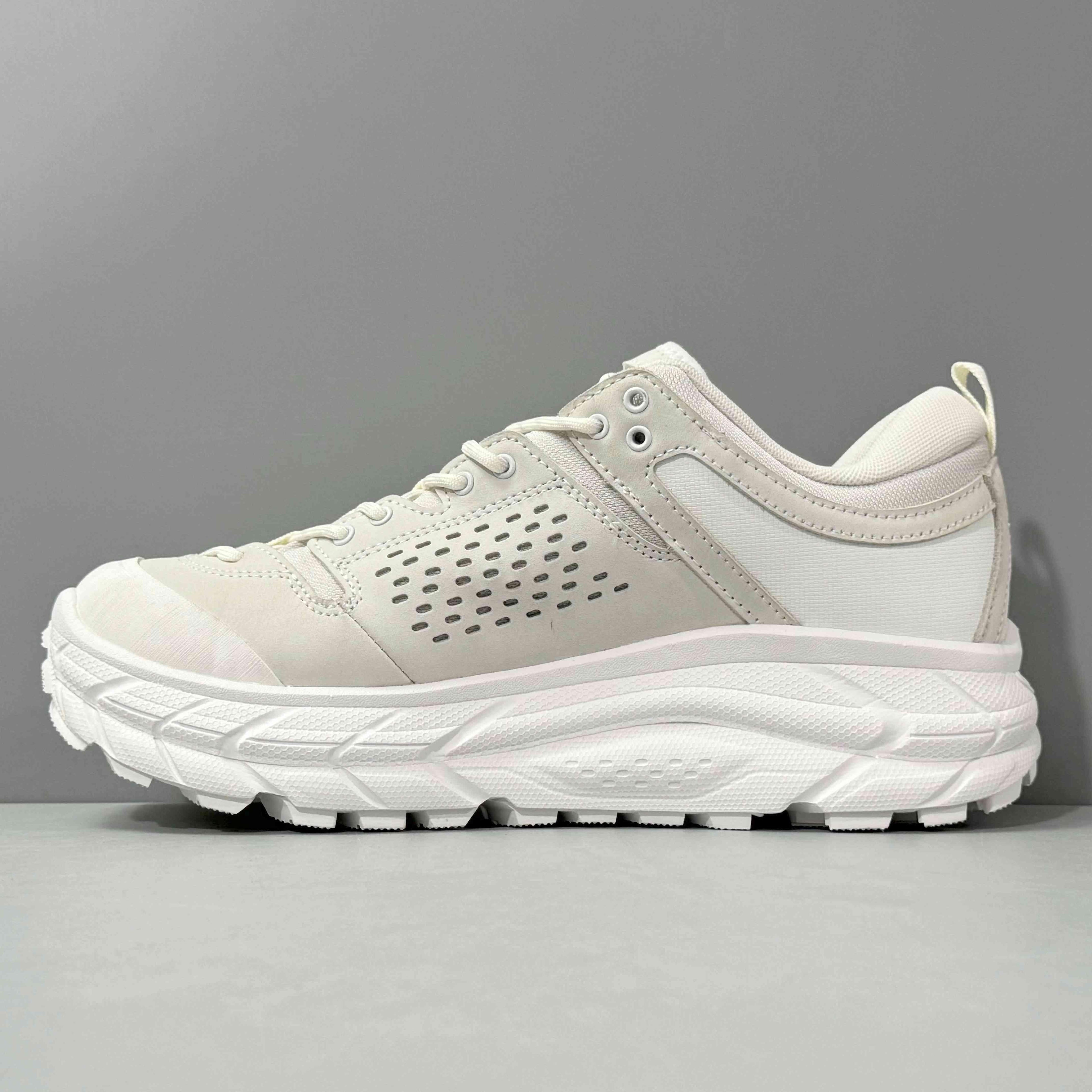 Hoka One One Tor Ultra Low 'White Nimbus Cloud' Banlieue91
