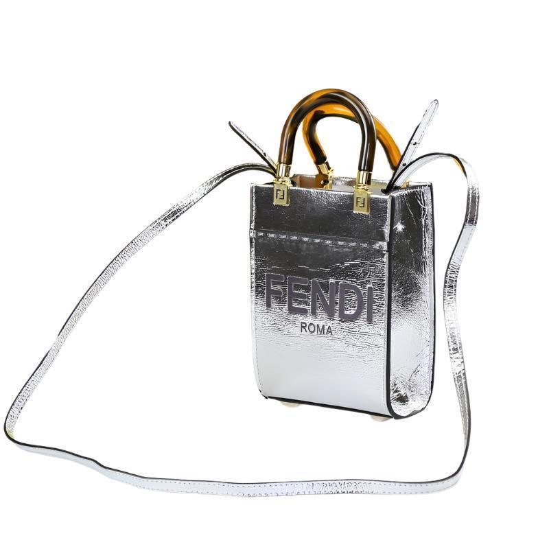 Fendi  Vitello King Plexiglass Logo Embossed Mini Fendi Sunshine Shopper Tote Banlieue91